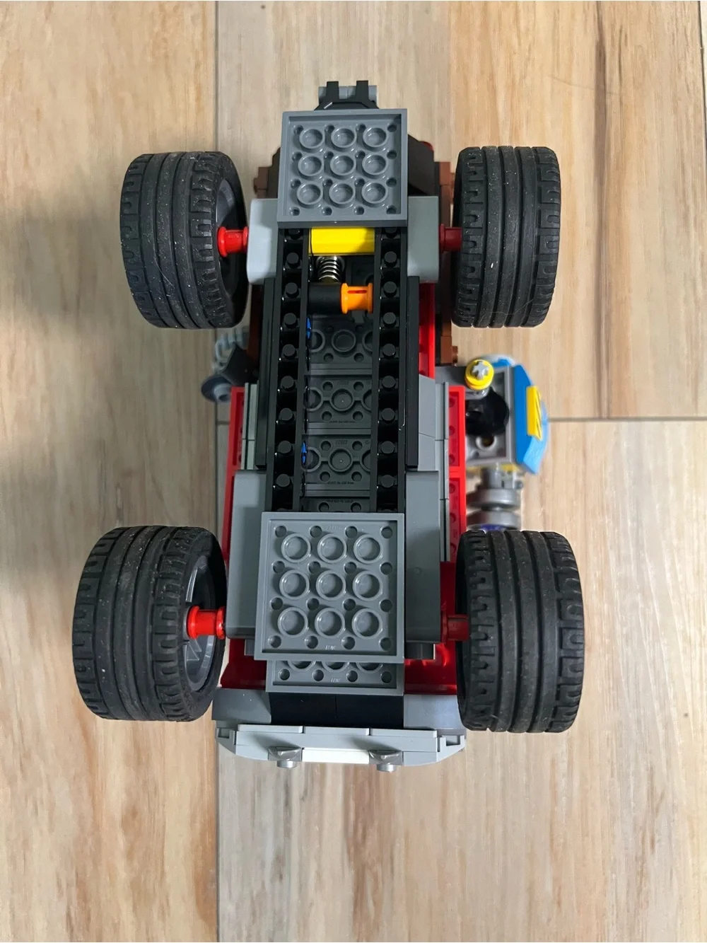 LEGO-Hidden Side- El Fuego's Stunt Truck (set 70421)